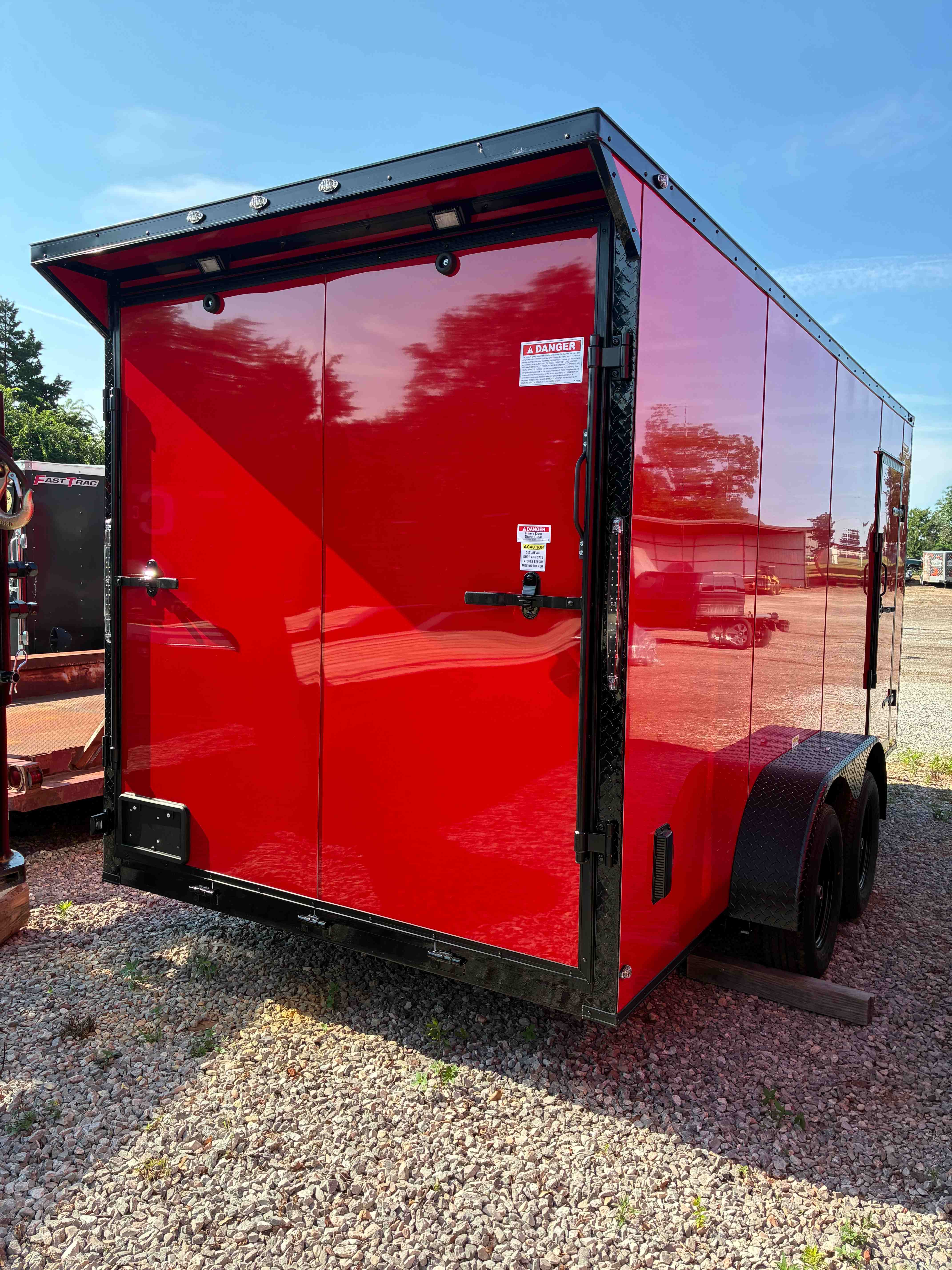 2026 Family Trailers 16x7 red enclosed trailer rental in Blanchard Oklahoma – 4620 lb capacity