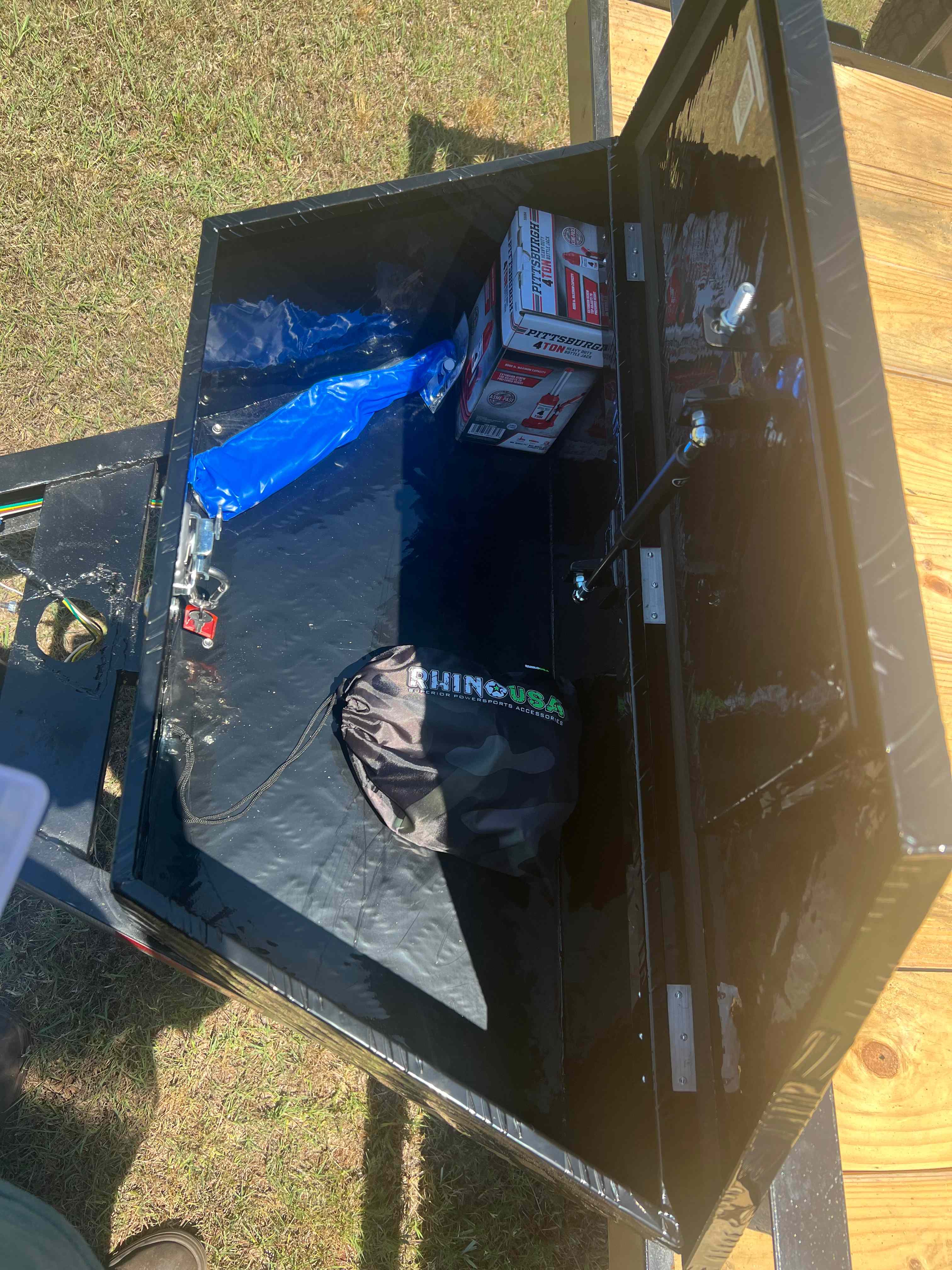2026 CM 16x7 Utility Trailer - Image 5